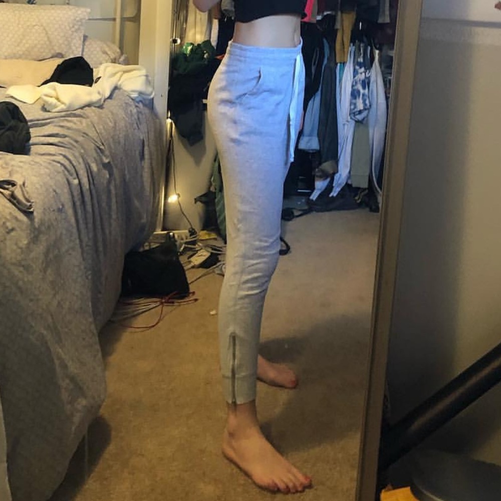 Aerie joggers with ankle zippers